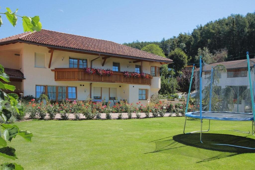 Apartment In Naz-Sciaves With Garden Natz-Schabs Exterior foto